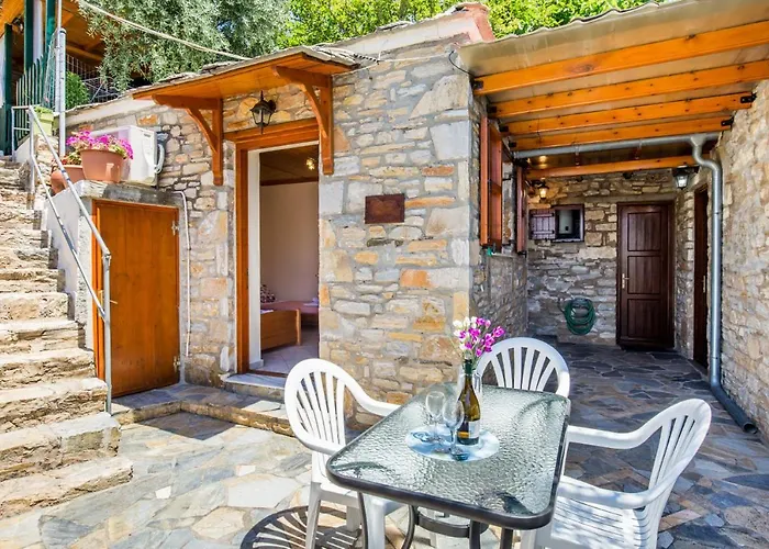 Apartament Anthi Alikí