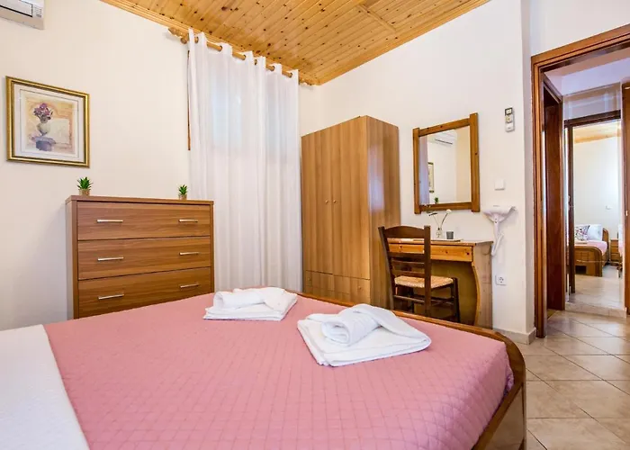 Anthi Apartament Alikí